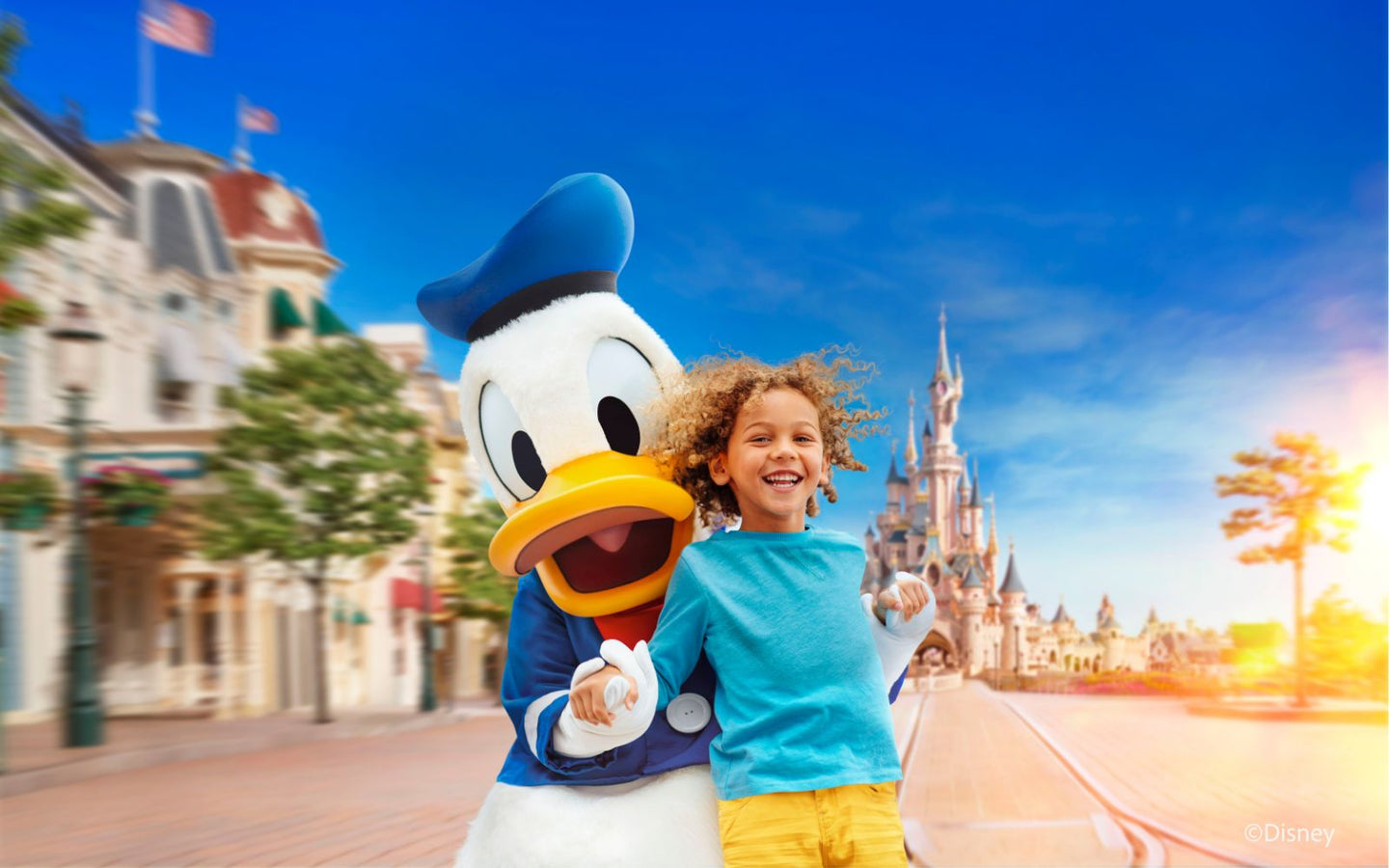 Dagtickets Disneyland® Paris incl. Donald Duck kleurplaten - afbeelding 1