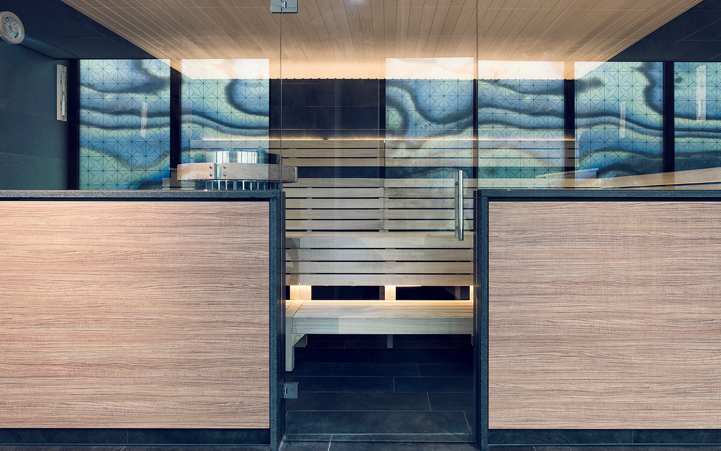 WestCord Hotel Eindhoven | Overnachting in een kamer met XL Bubbelbad | incl. 3-gangendiner - afbeelding 4