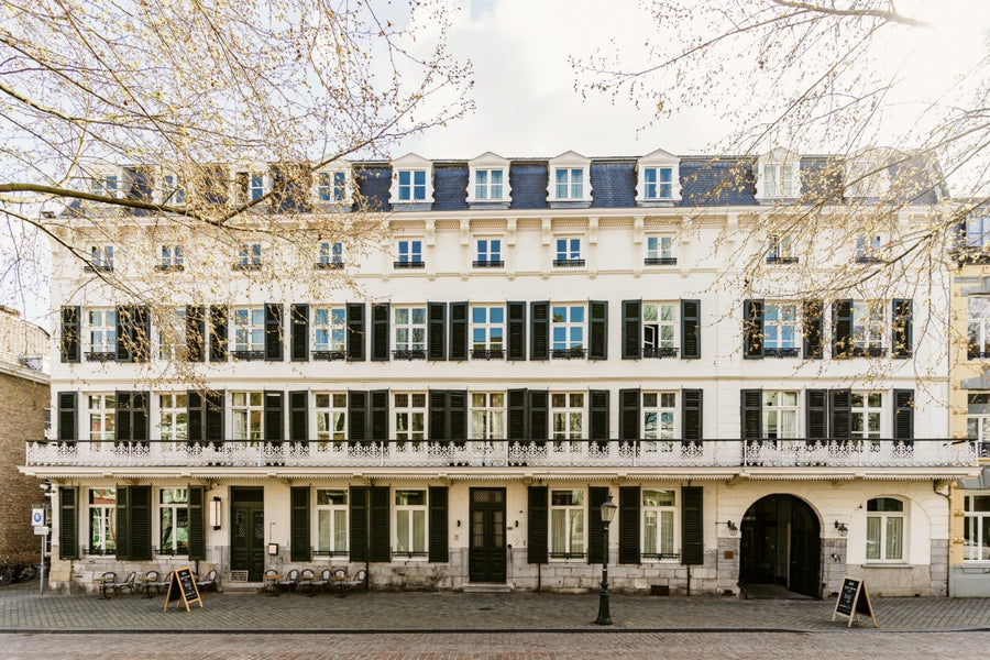 Hotel Monastere Maastricht | Verblijf in voormalig klooster uit de 14e eeuw in hartje centrum - afbeelding 1