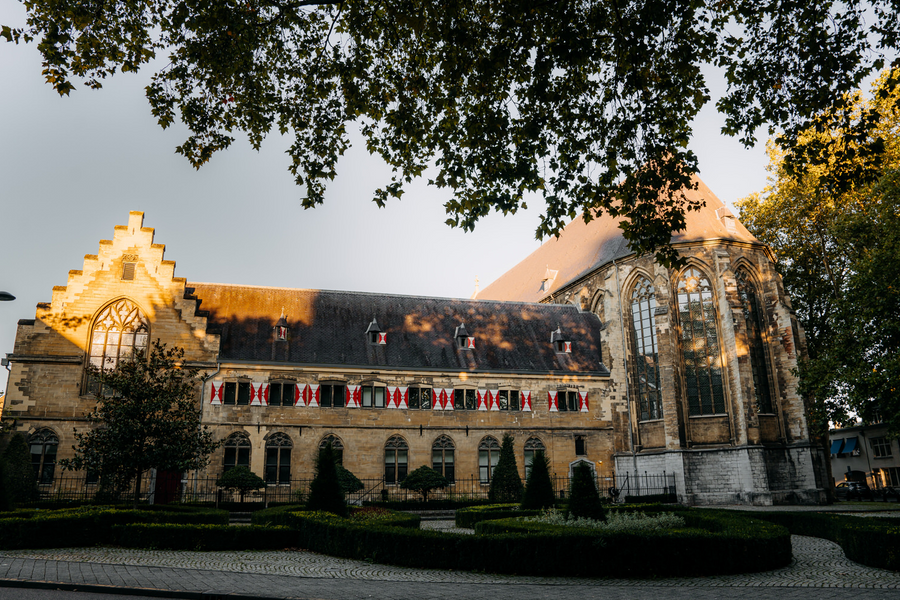 Kruisherenhotel Maastricht | Ervaar 3 dagen pure luxe in 15-eeuws 5*-hotel in voormalig klooster | incl. 3-gangendiner - afbeelding 1