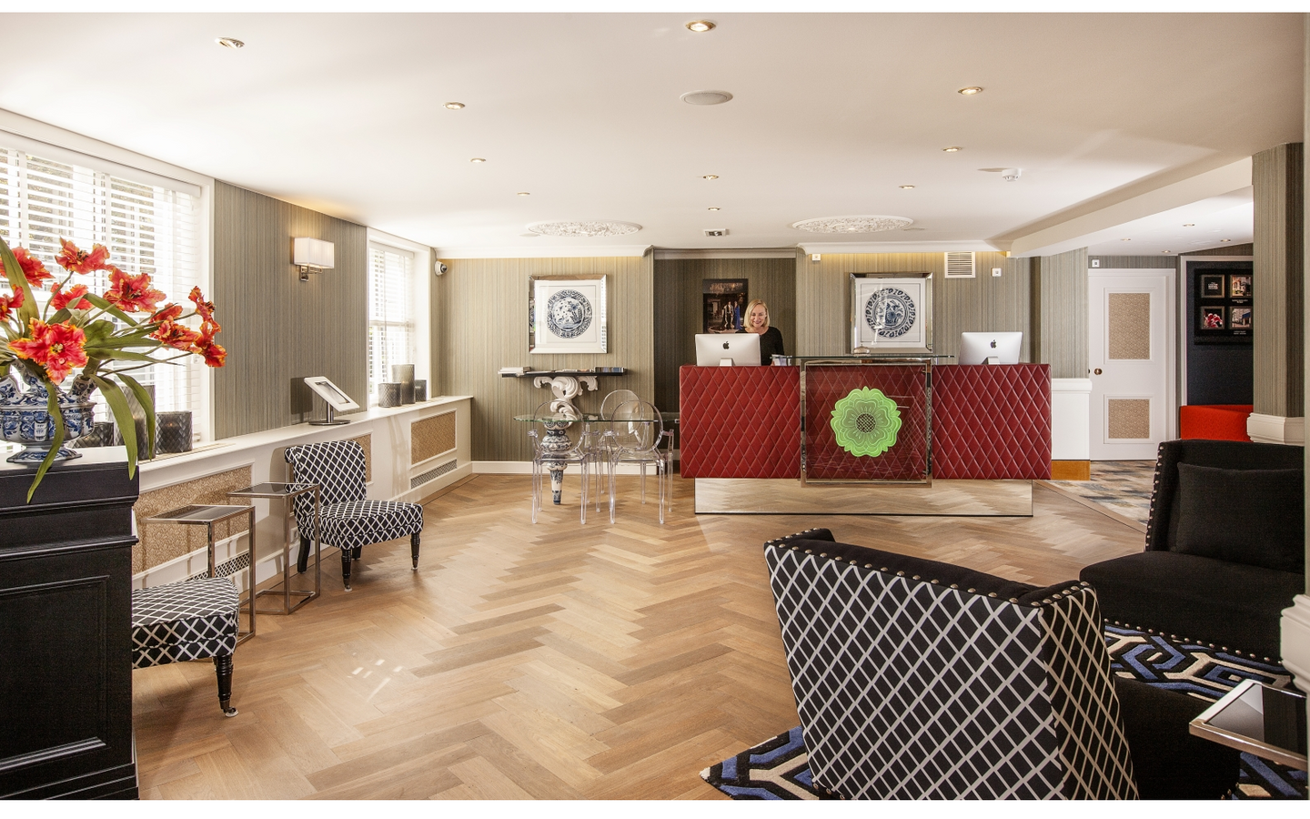 Carlton Ambassador | Een stijlvol verblijf tussen stad en strand in een prachtig boutique hotel - afbeelding 5