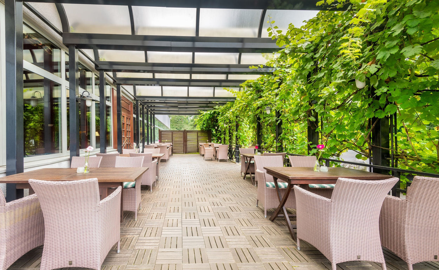 Wellness aan de Moezel & Rijn bij Wyndham Garden Lahnstein Koblenz - afbeelding 3