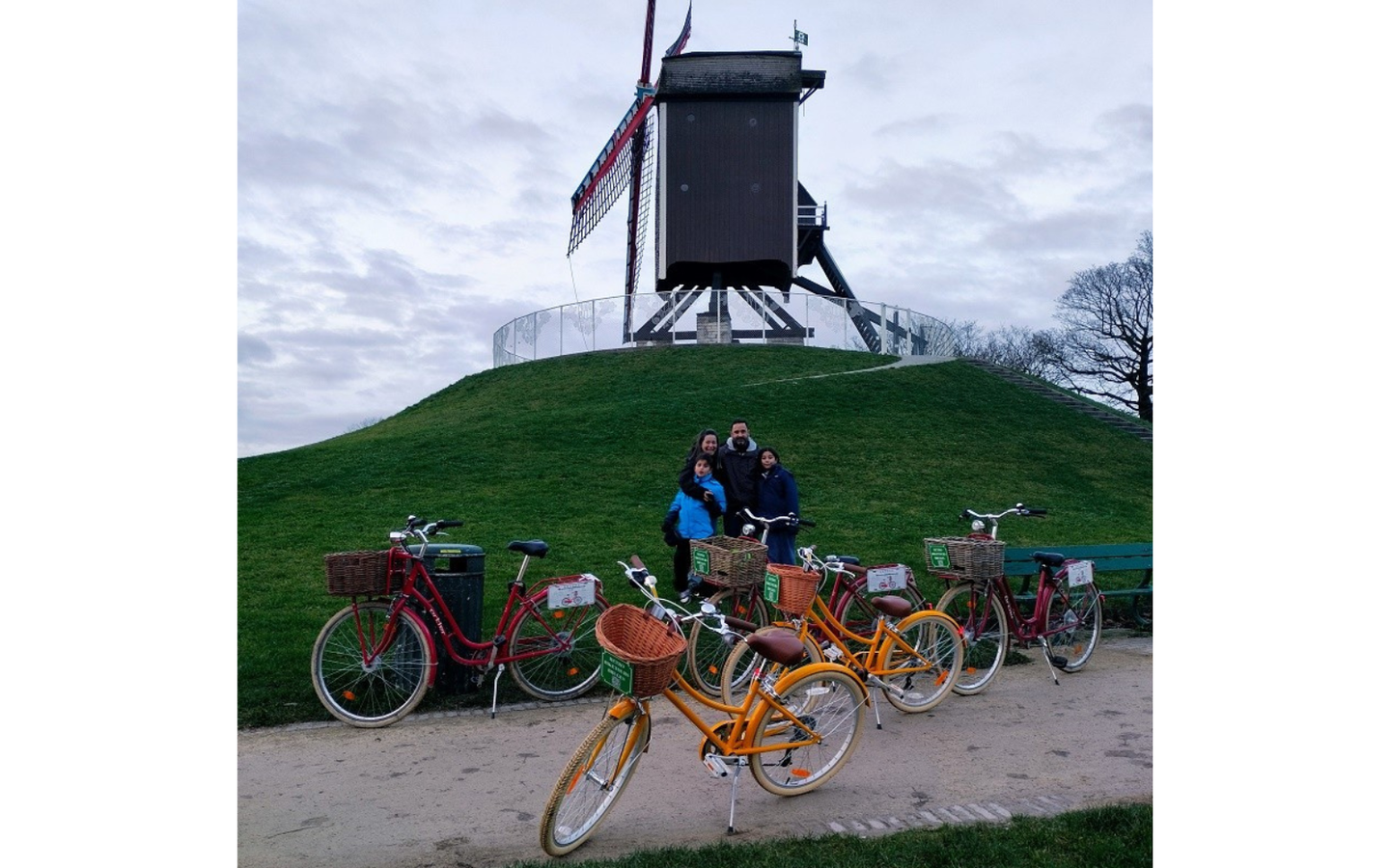 Retro Bike Tour - Premium Fietstour van 2.5 u door Brugge - afbeelding 7