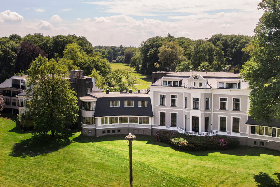 Landgoed Lauswolt | Culinair verblijf in een luxe 5*-hotel in het prachtige Friesland | incl. MICHELIN-diner - afbeelding 1