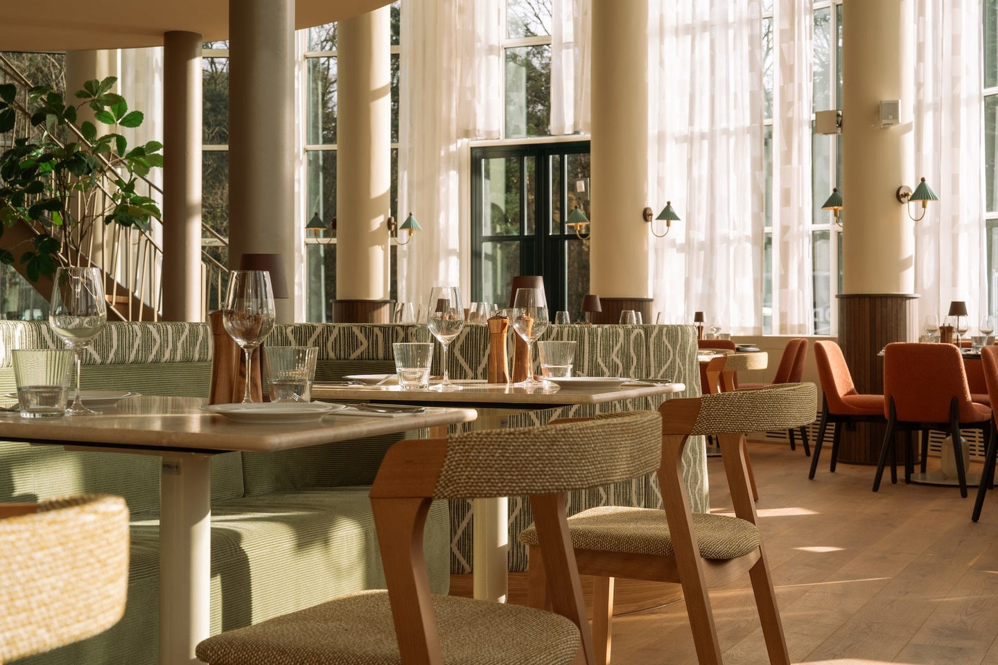 Hotel De Plesman | Geniet van een culinaire overnachting in voormalig KLM-hoofdkantoor | incl. 3-gangendiner - afbeelding 8