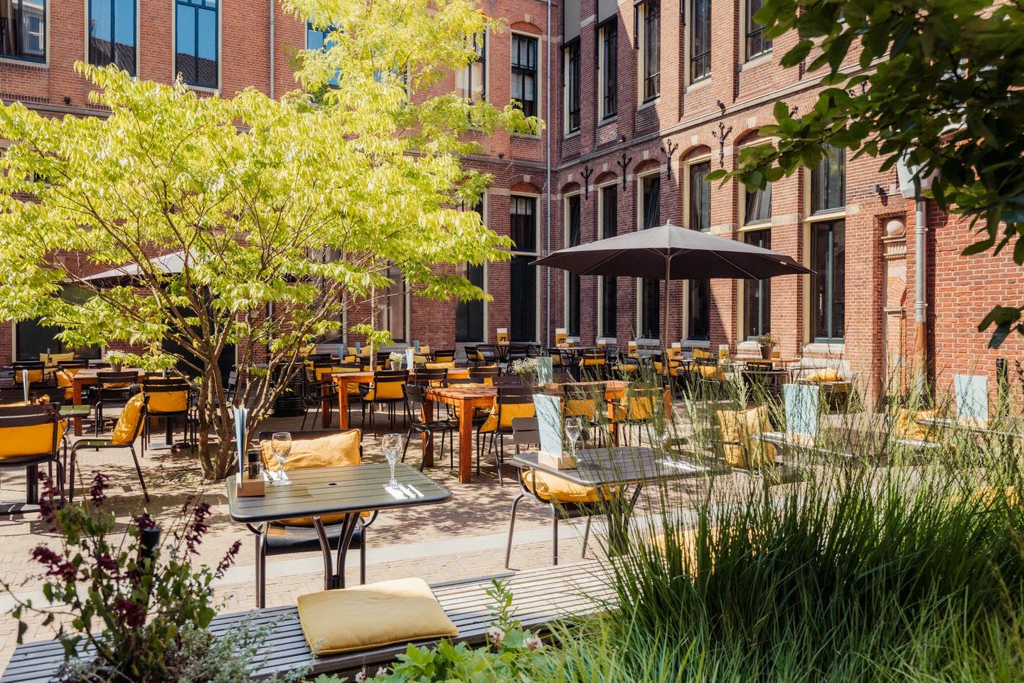 Post-Plaza hotel & Grand Café | Bijzonder overnachten in een voormalig postkantoor - afbeelding 5