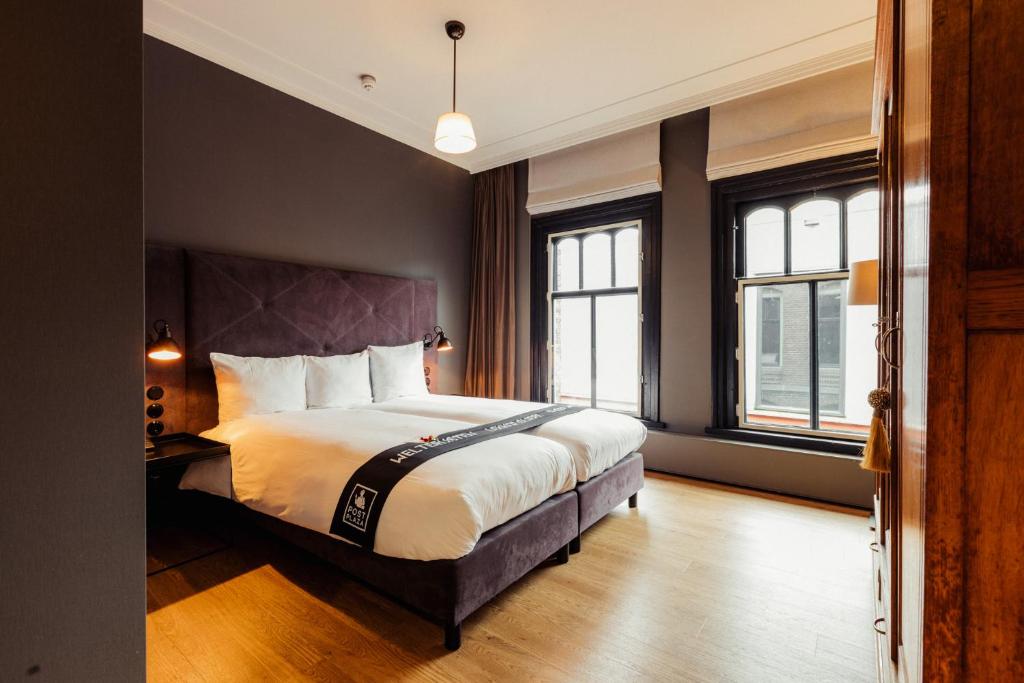 Post-Plaza hotel & Grand Café | Bijzonder overnachten in een voormalig postkantoor - afbeelding 2